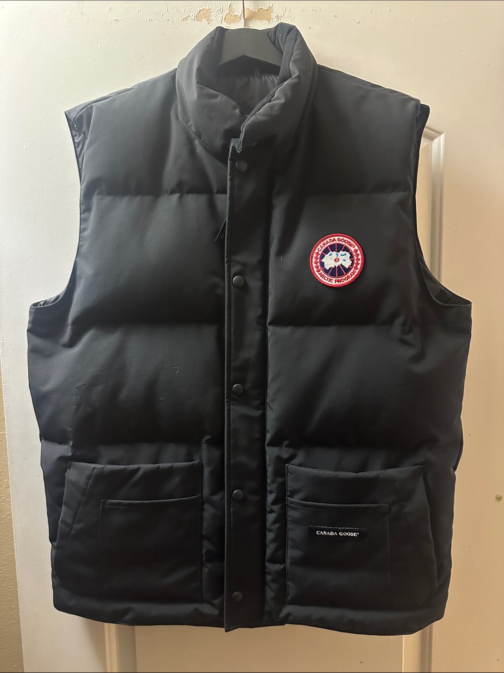 Canada Goose Black Men's Insulated Puffer Vest with Badge